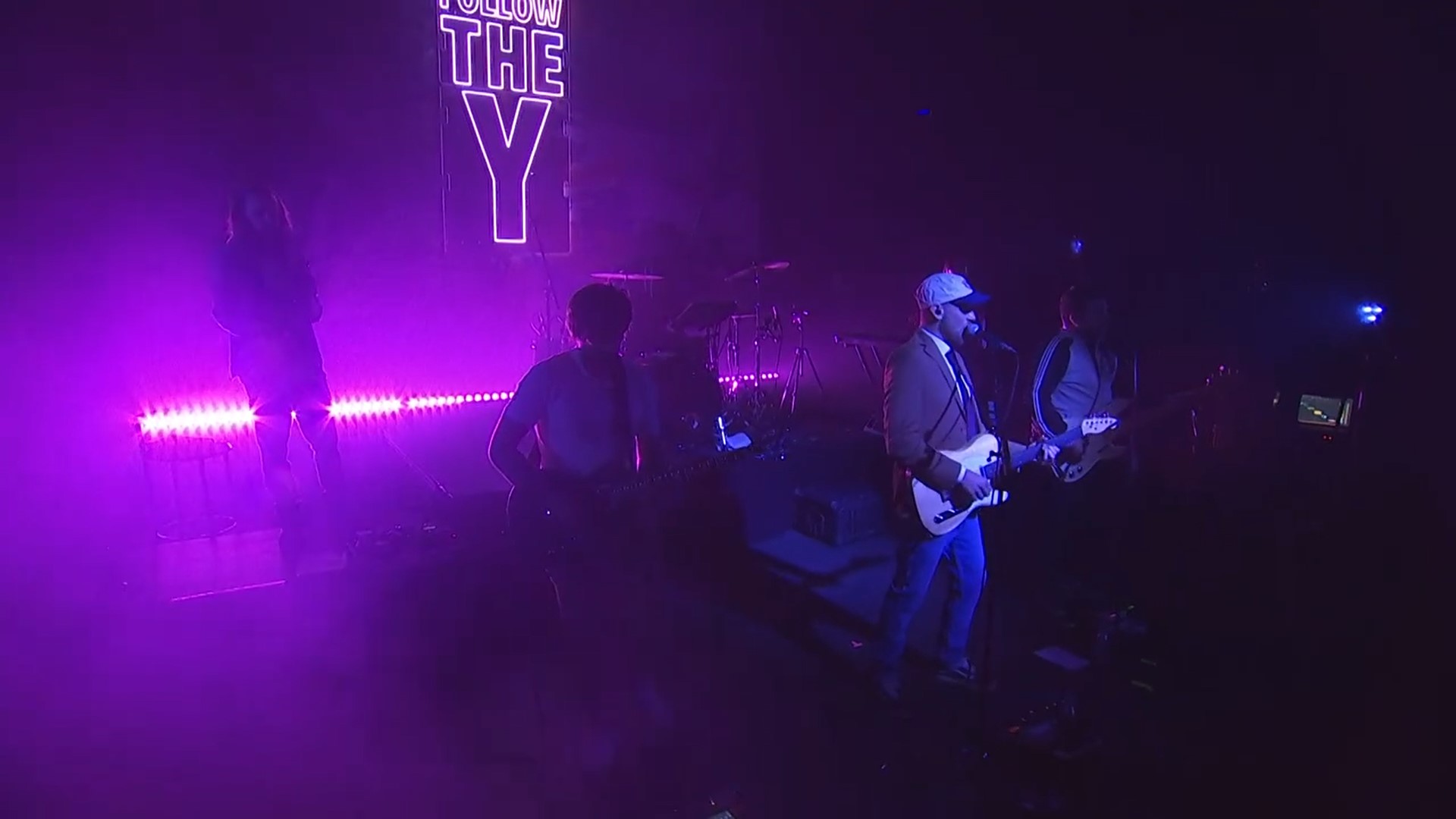 It's okay to love - Live Epinal